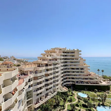 Apartment 095 - Bright & Comfortable Holiday With Water Park & Sea Views Benalmadena