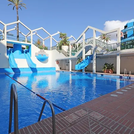 095 - Bright & Comfortable Holiday With Water Park & Sea Views *