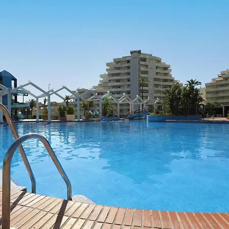 095 - Bright & Comfortable Holiday With Water Park & Sea Views *