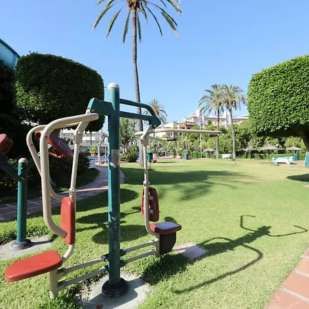 095 - Bright & Comfortable Holiday With Water Park & Sea Views Apartment