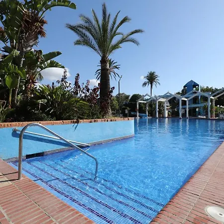 095 - Bright & Comfortable Holiday With Water Park & Sea Views *